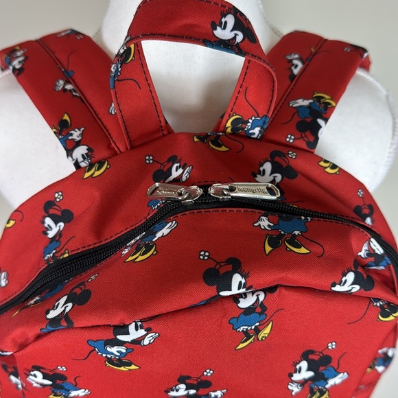 Disney Loungefly Minnie Mouse Classic Red Backpack‎ - Picture 8 of 10